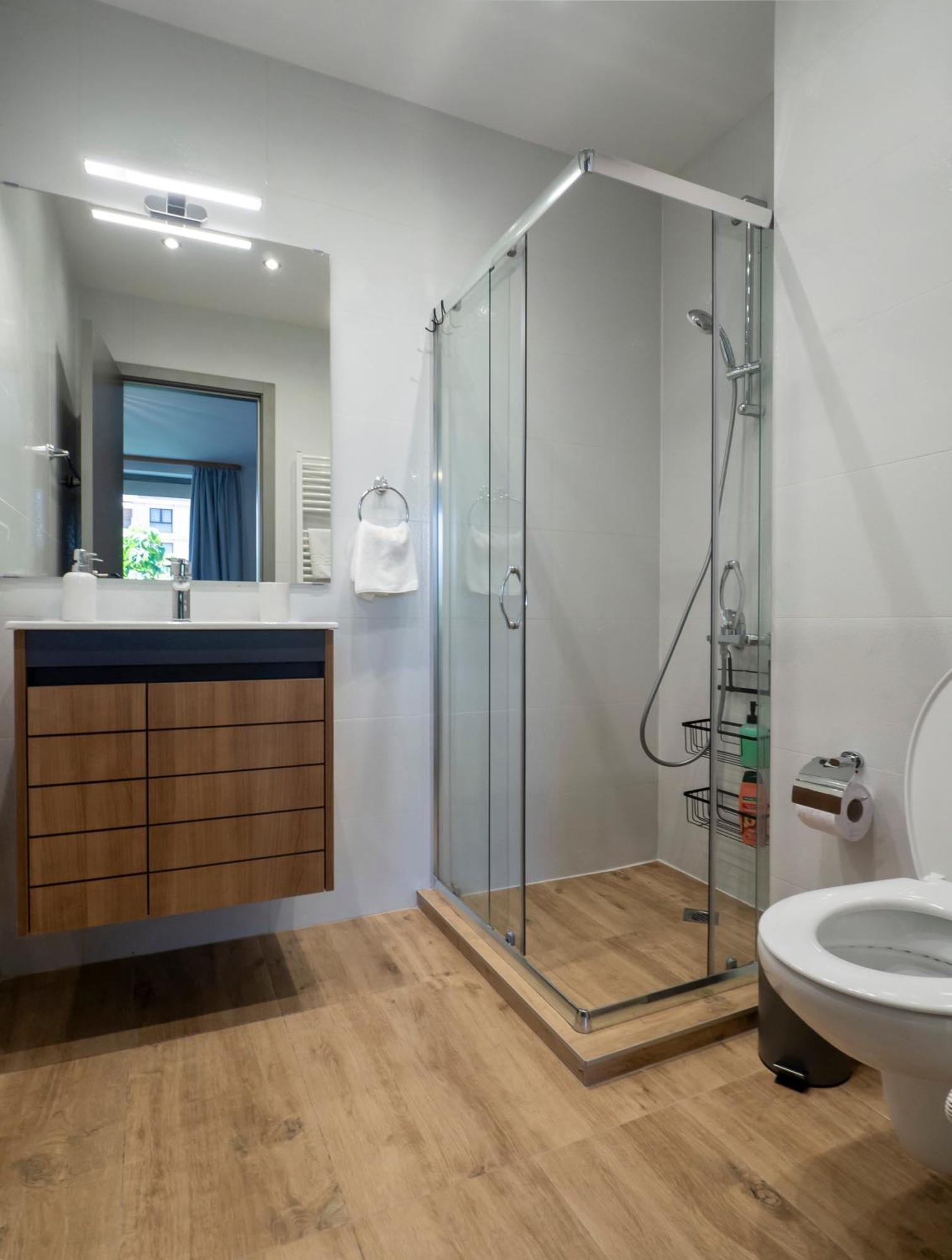 Vertigo2 Huge Apartment 2 Bedrooms Balcony Parking Sofia Bagian luar foto